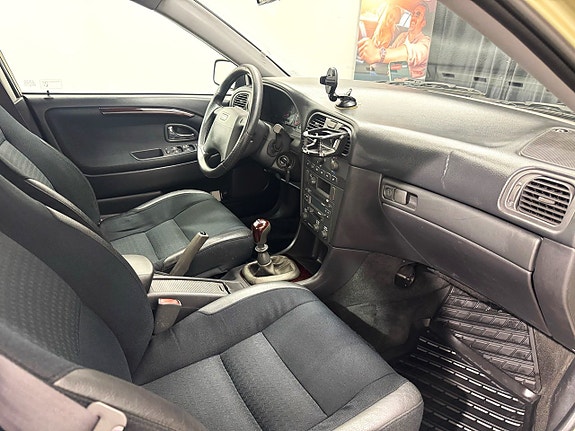 Volvo S40 11 of 17