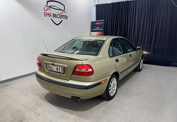 Volvo S40 4 of 5
