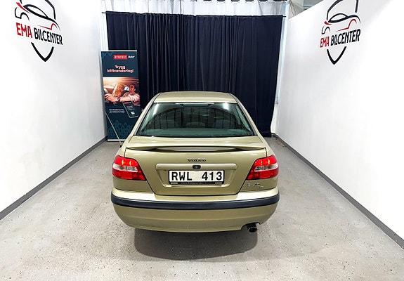 Volvo S40 5 of 5