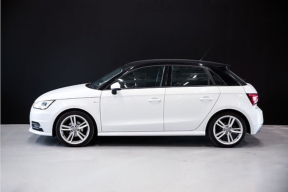 Audi A1 3 of 5