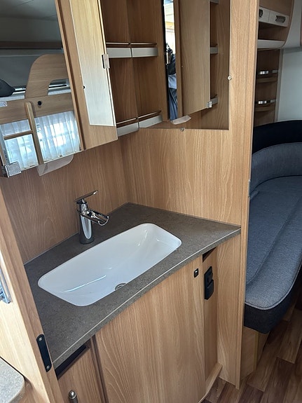 Knaus 750 UFK Silver Selection Barnkammarvagn 12 of 16