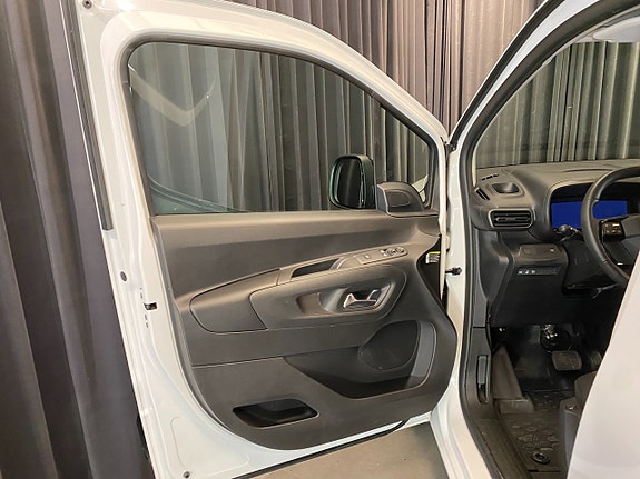 Opel Combo 21 of 30