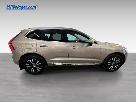 Volvo XC60 5 of 17