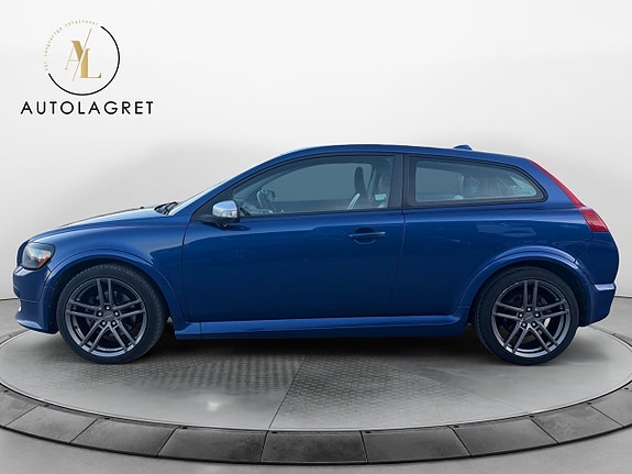 Volvo C30 3 of 5