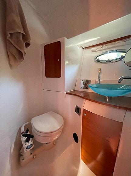 Beneteau Flyer 12 bästa och vackraste familjebåten som finns 24 of 29