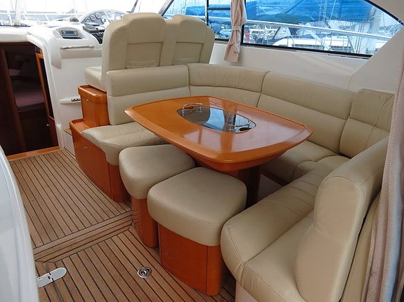 Beneteau Flyer 12 bästa och vackraste familjebåten som finns 10 of 29