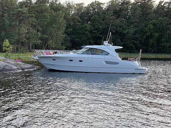 Beneteau Flyer 12 bästa och vackraste familjebåten som finns 3 of 29
