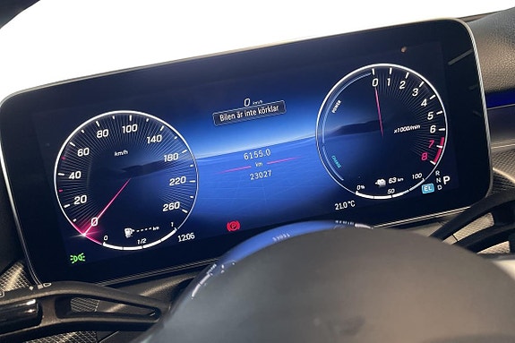 Mercedes-Benz C300 e 13 of 20