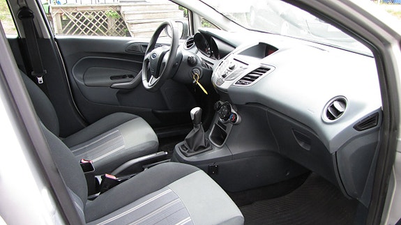 Ford Fiesta 6 of 8