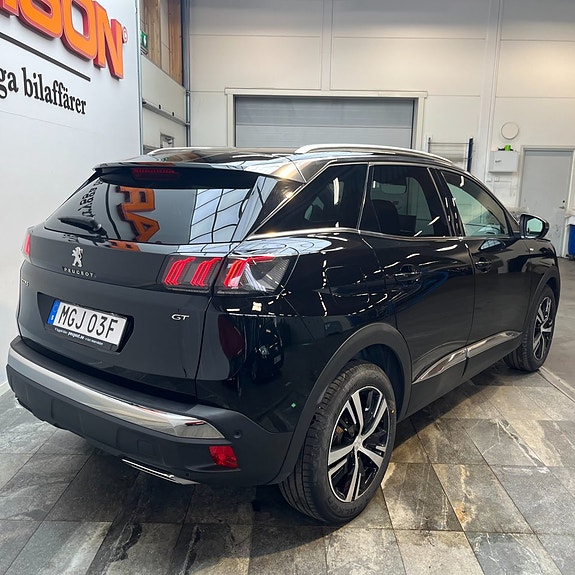Peugeot 3008 4 of 5