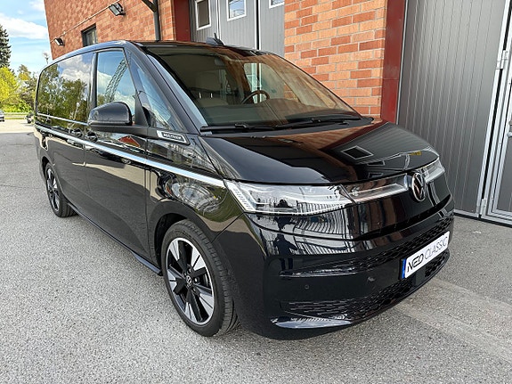 Volkswagen Multivan 5 of 5