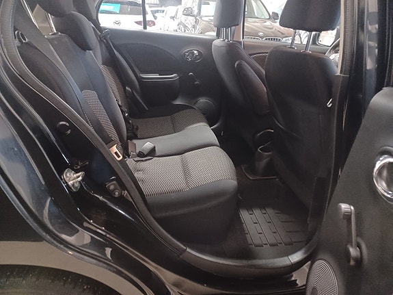 Nissan Micra 10 of 16
