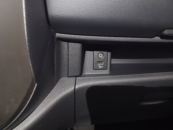 Nissan Micra 16 of 16