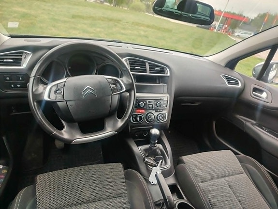 Citroen C4 24 of 24