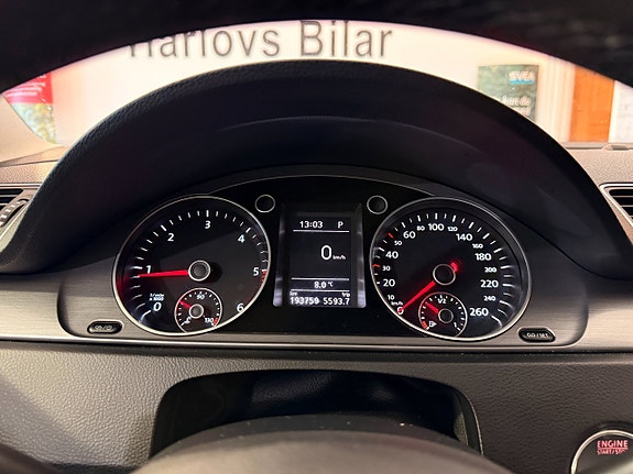 Volkswagen Passat 21 of 21