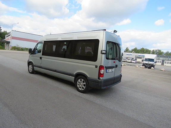 Nissan Interstar 5 of 5