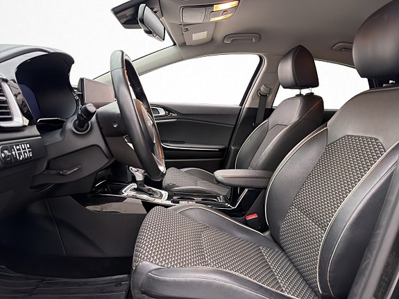 Kia XCeed 11 of 30