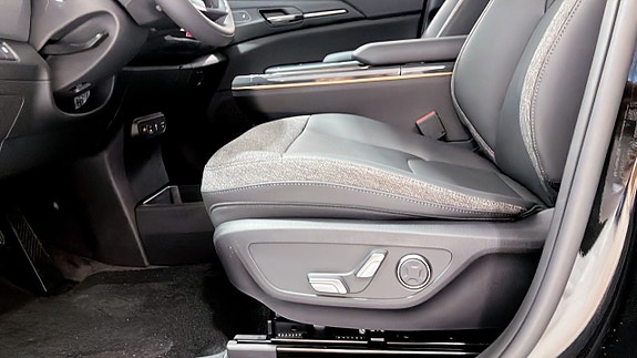 Kia EV5 16 of 17