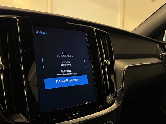 Volvo V60 28 of 30