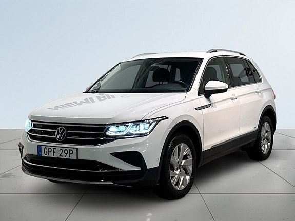 Volkswagen Tiguan 16 of 21