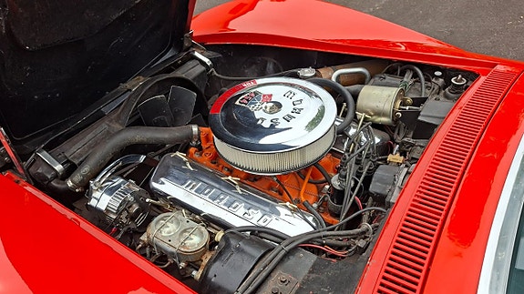 Chevrolet Corvette 12 of 12