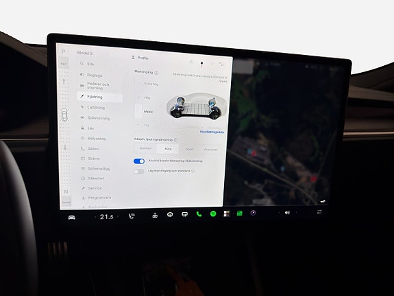Tesla Model S 21 of 30