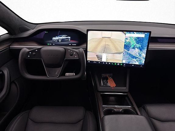 Tesla Model S 13 of 30