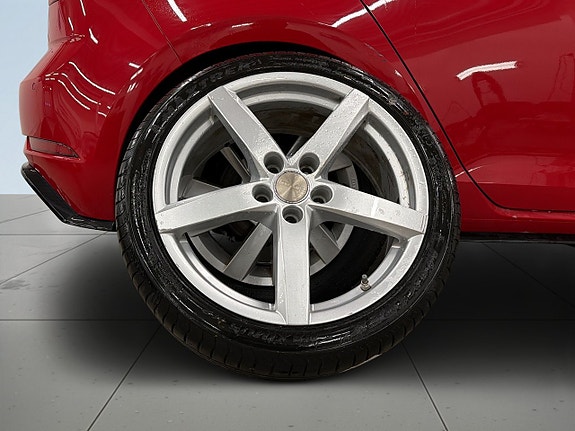 Volkswagen Golf I 14 of 18
