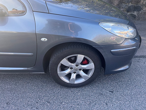 Peugeot 307 7 of 9