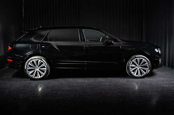Bentley Bentayga 6 of 23