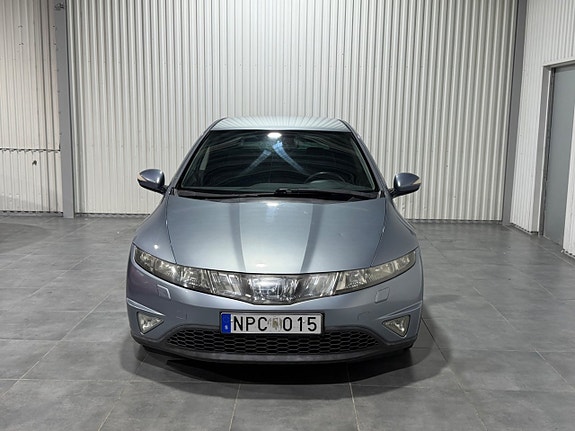 Honda Civic 4 of 5