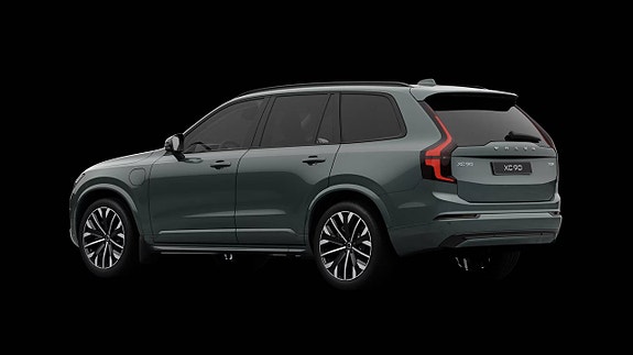 Volvo XC90 2 of 5