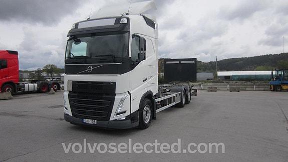 Volvo FH Växelflaksbil / Lift & Drag / ISO 782