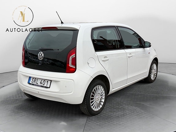 Volkswagen UP! 6 of 15