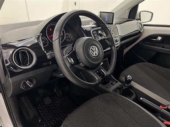 Volkswagen UP! 10 of 15