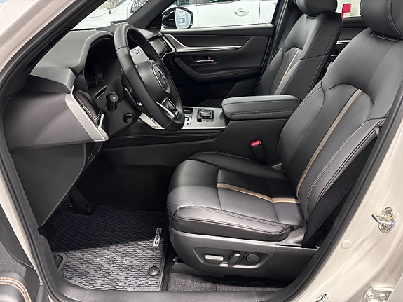 Mazda CX-60 5 of 17