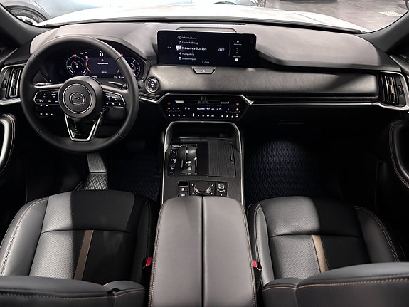 Mazda CX-60 7 of 17