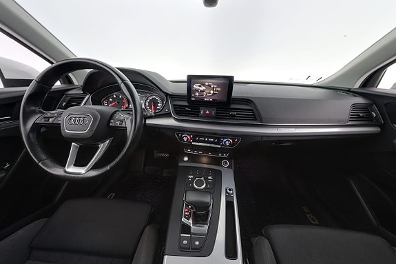 Audi Q5 13 of 30