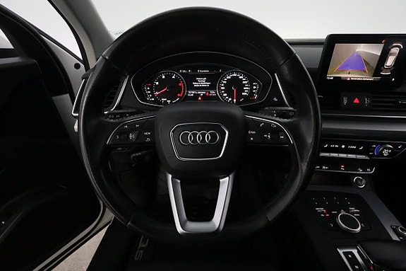 Audi Q5 16 of 30