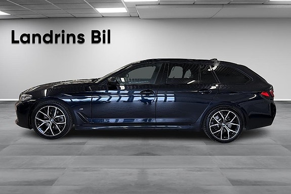 BMW 520d 4 of 5