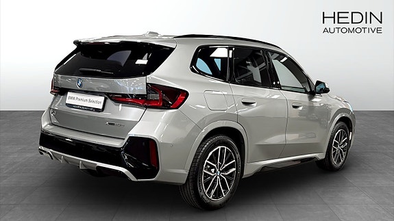 BMW X1 2 of 5