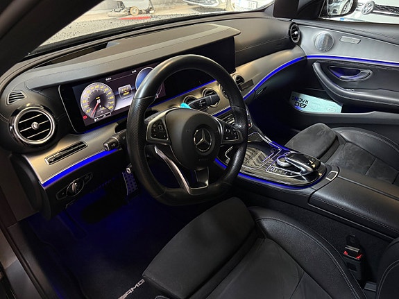 Mercedes-Benz E220 d 19 of 19