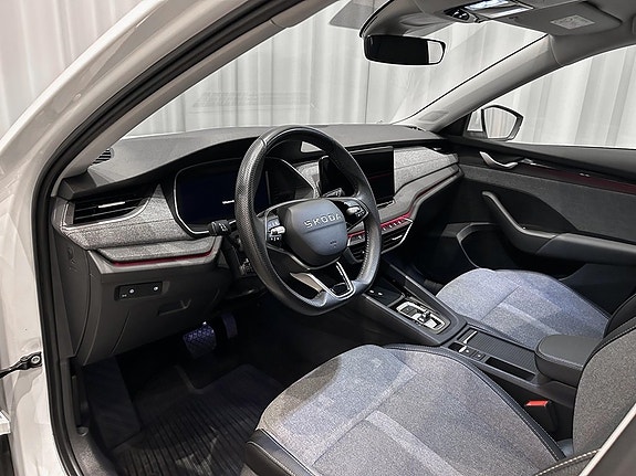 Skoda Octavia 9 of 17