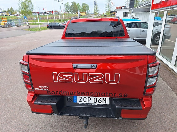 Isuzu D-max 3 of 10