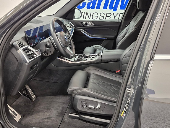 BMW X5 2 of 12