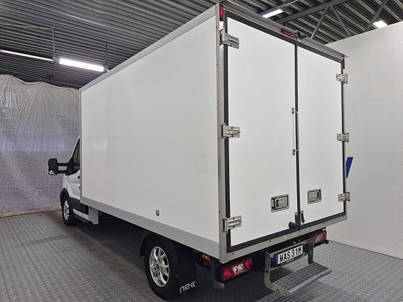 Ford Transit 2 of 5