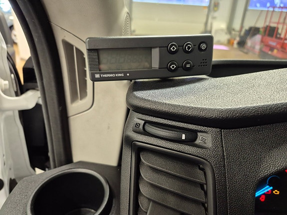 Ford Transit 12 of 12