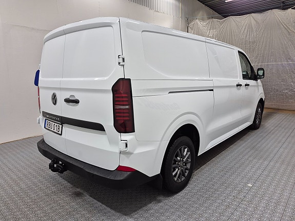 Volkswagen Transporter 4 of 5