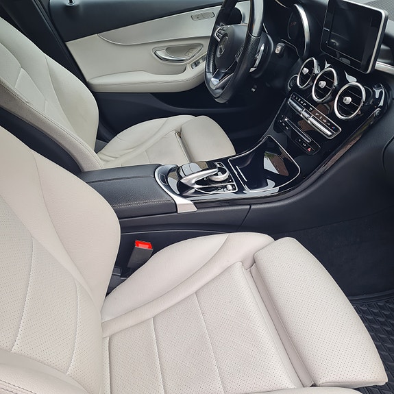 Mercedes-Benz C250 d 5 of 5
