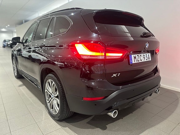 BMW X1 5 of 5